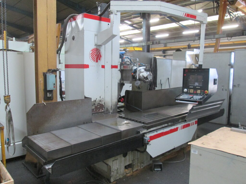Fraiseuse cnc universelle